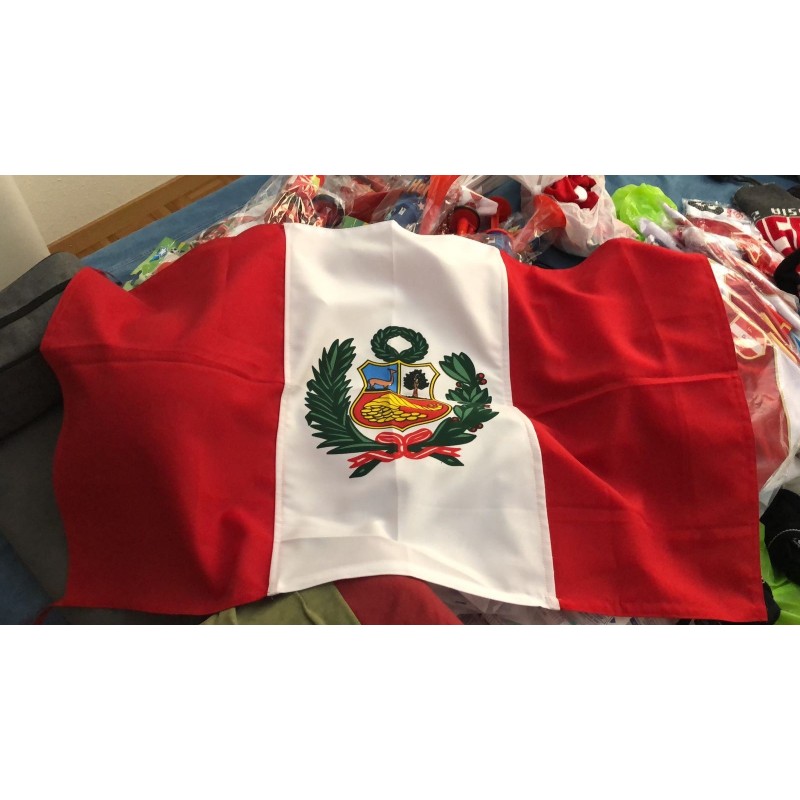 Bandera peruana, doble cara, excelente calidad 1.40x90cm